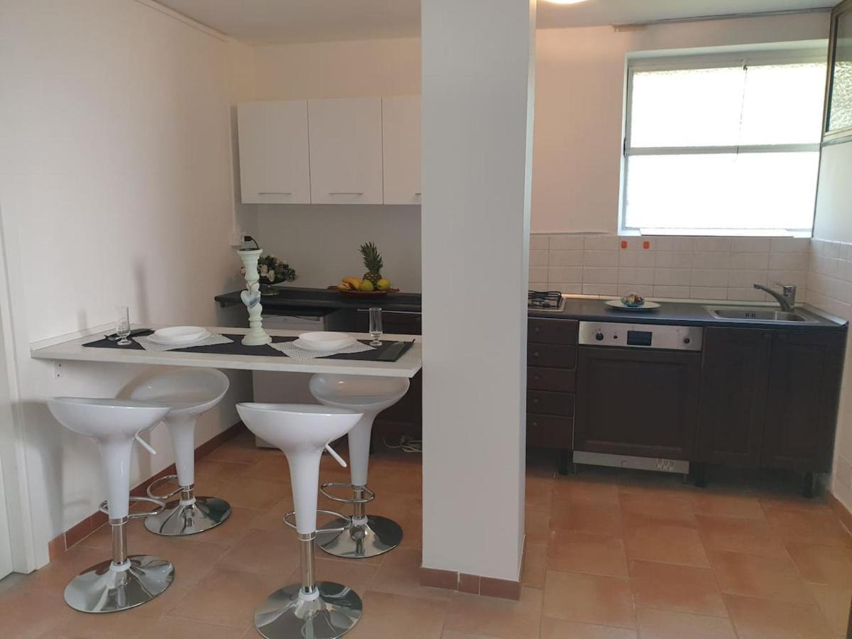 Holiday Apartaments Desenzano del Garda Kültér fotó